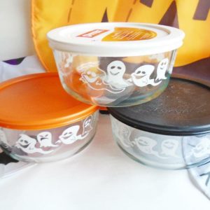 1 PYREX 4-Cup *GHOSTS Halloween Storage Bowl *Choose Color: Orange White Black