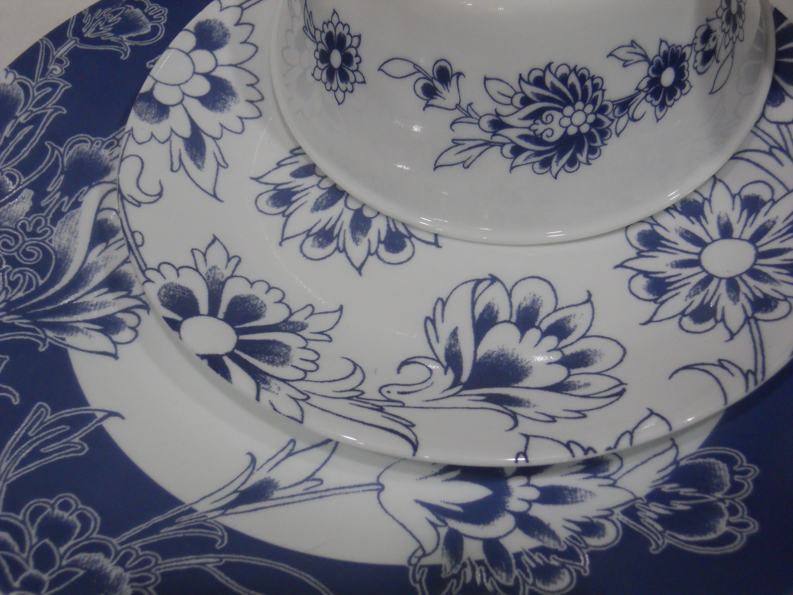 Corelle Signature INDIGO BLOOMS 21.5-oz SOUP Cereal Salad BOWL *Dark Blue Floral - Image 8