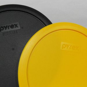 PYREX 7 Cup PLASTIC COVER 7402-PC Yellow OR Black *Fits 7203 Round Base Dish
