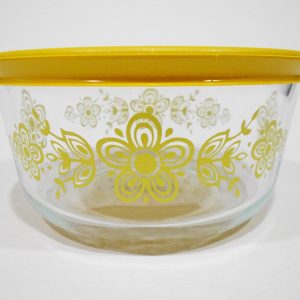 HTF Vtg. Pyrex BUTTERFLY YELLOW Gold 4-Cup Glass Storage Bowl & Cover w/Tags