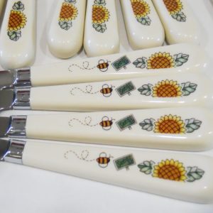 20-pc Corelle SUNBLOSSOMS FLATWARE SET Regent Sheffield / Sandstone Bees Seeds Sunflowers